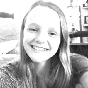 Meet your Posher, Abby